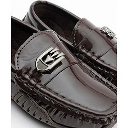 Cute Walk by Babyhug Formal Shoes - Brown