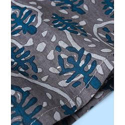 Babyhug 100% Cotton Woven Full Sleeves Kurta with Payjama Set Leaf Print - Grey