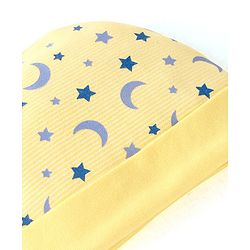Babyhug 100% Cotton Cap Mittens & Booties Moon & Stars Print Yellow- Diameter 9.5 cm