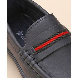 Cute Walk by Babyhug Slip On Loafers - Royal Blue