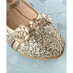 Cute Walk by Babyhug Front Strap Closure Bellies with Flower Applique and Embellishments - Golden