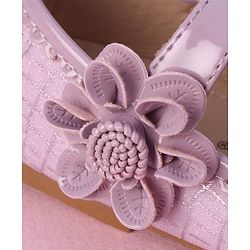Cute Walk by Babyhug Velcro Closure Bellies with Floral Applique & Checked Pattern - Purple