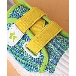 Cute Walk by Babyhug Casual Shoes With Velcro Closure - Pink