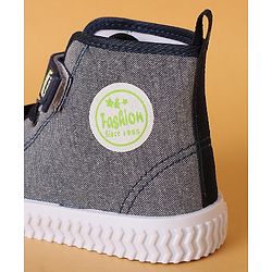 Cute Walk by Babyhug Velcro Closure Casual Shoes - Navy Blue