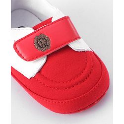 Cute Walk by Babyhug Velcro Closure Booties - Red