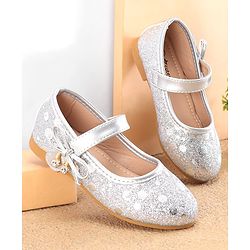 Cute Walk by Babyhug Ballerinas With Velcro Closure & Bow Applique - Silver