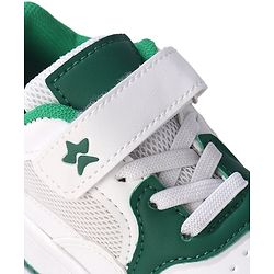 Cute Walk by Babyhug Velcro Closure Sneakers - White & Green