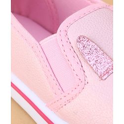 Cute Walk by Babyhug Slip on Casual Shoes with Kitty Print- Pink