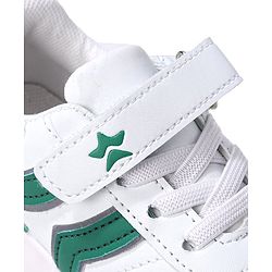Cute Walk by Babyhug Velcro Closure Sneakers - White & Green