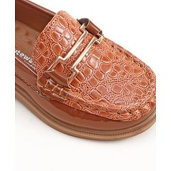Cute Walk by Babyhug Slip On Loafer Shoes With Textured Design - Brown