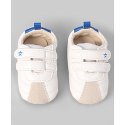 Cute Walk by Babyhug Colour Blocked Double Velcro Closure Booties - Blue