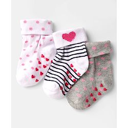 Cute Walk by Babyhug Ankle Length Anti Bacterial Anti Skid Socks with Heart Deign & Stripes Pack of 3 - Grey & White