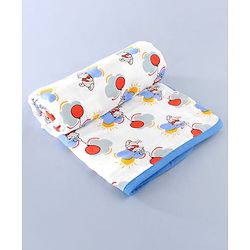 Babyhug Disney 100% Cotton Muslin 3 Layered Baby Blanket Winnie The Pooh Print| Soft Breathable Fabric| Gentle of Baby Skin| Comfortable Warm & Soothing| Machine washable| New Born Gifting Option