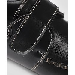 Cute Walk By Babyhug Velcro Closure Formal & Party Wear Shoes - Black