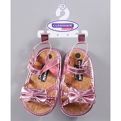 Cute Walk by Babyhug Booties Bow Applique - Pink