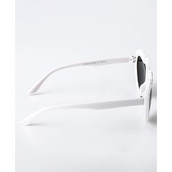 Babyhug Kids Sunglasses Heart Shaped Free Size - White