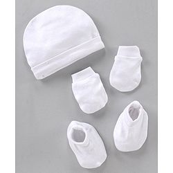 Babyhug 100% Cotton Cap Mittens And Booties Set White - Cap Diameter 9.5 cm