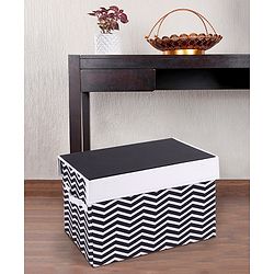 Babyhug Toy Bank Chevron Print - Grey & White