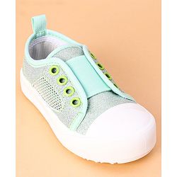 Cute Walk by Babyhug Casual Shoes - Green