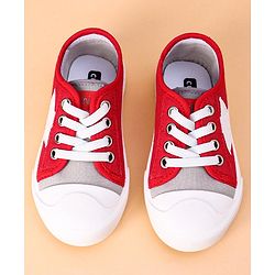 Cute Walk by Babyhug Lace Up Casual Shoes Star Patch - Red