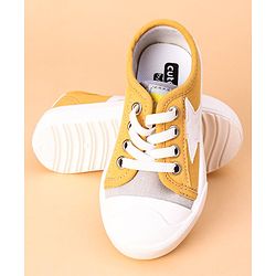 Cute Walk by Babyhug Lace Up Casual Shoes Star Patch - Yellow