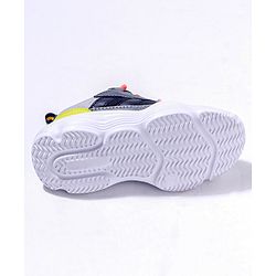 Cute Walk by Babyhug Sports Shoes - Orange