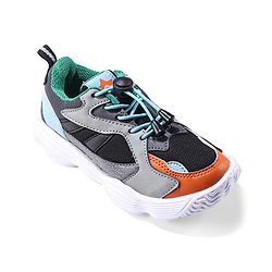 Cute Walk by Babyhug Sports Shoes - Green