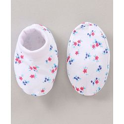 Babyhug Cotton Cap Mitten & Booties Set Floral Print White - Diameter 11.5 cm