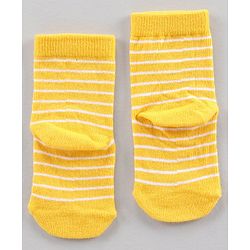 Cute Walk by Babyhug Ankle Length Antibacterial Socks Star Stripe And Whale Design Pack Of 3 - Blue Yellow