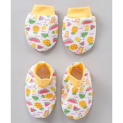 Babyhug 100% Cotton Mittens & Booties Set Fruits Print - Yellow