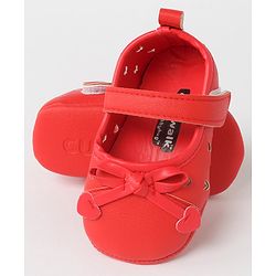 Cute Walk by Babyhug Velcro Closure Bellies Bow Applique & Laser Cut Detailing- Red