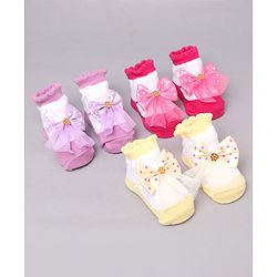 Cute Walk by Babyhug Sock Shoes (Color & Design May vary)
