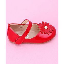 Cute Walk by Babyhug Sandals Floral & Beads Applique - Red