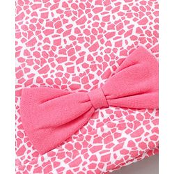 Babyhug 100 % Cotton Caps Printed Pack Of 2 White Pink - Diameter 10.5 cm