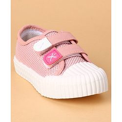 Cute Walk by Babyhug Velcro Closure Casual Shoes Solid- Pink
