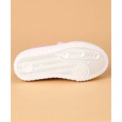Cute Walk by Babyhug Velcro Closure Casual Shoes Solid- Pink