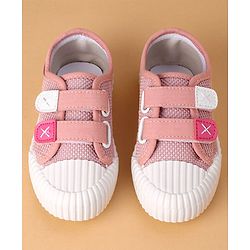 Cute Walk by Babyhug Velcro Closure Casual Shoes Solid- Pink