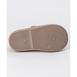 Cute Walk by Babyhug Velcro Closure Casual Shoes- Pink