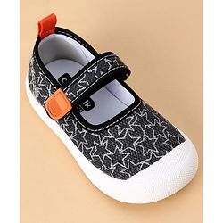 Cute Walk by Babyhug Casual Shoes - Black