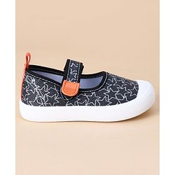 Cute Walk by Babyhug Casual Shoes - Black