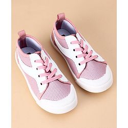 Cute Walk by Babyhug Lace Up Casual Shoes Solid- Pink