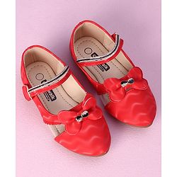 Cute Walk by Babyhug Sandals Bow Applique- Red