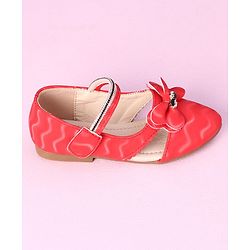 Cute Walk by Babyhug Sandals Bow Applique- Red