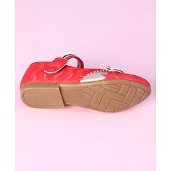 Cute Walk by Babyhug Sandals Bow Applique- Red