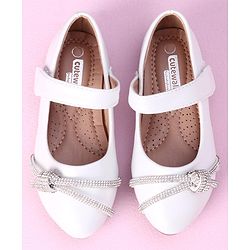 Cute Walk by Babyhug Embellished Sandals- White