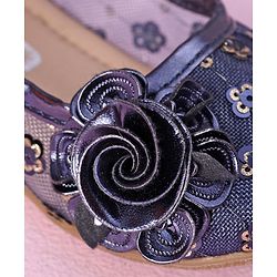 Cute Walk by Babyhug Sandals - Navy