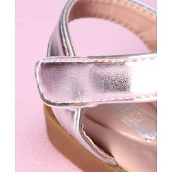Cute Walk by Babyhug Sandals- Silver
