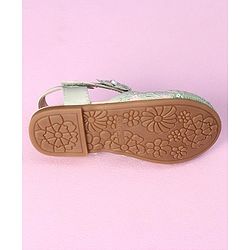 Cute Walk by Babyhug Sandals Flower Applique- Green