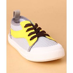 Cute Walk by Babyhug Slip-On Casual Shoes - Grey