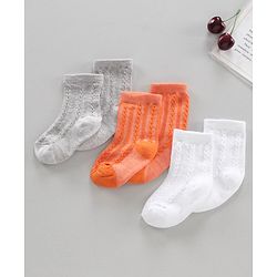 Cutewalk by Babyhug Ankle Length Anti-bacterial Cotton Blend Knit Socks Design Pack of 3 - Multicolour